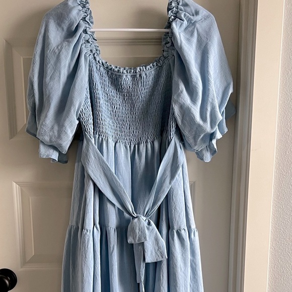 Blue dress - Picture 4 of 4